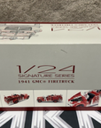 1941 GMC FIRE TRUCK ENGINE RED WITH ACCESSORIES 1:24 BY ROAD SIGNATURE 20068