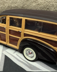 Welly 1948 Chevrolet Fleetmaster Woody Wagon Brown Diecast Toy Car #22083