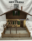 POLA G LGB 929 Post Inn G Scale Building Excellent