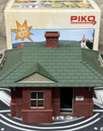 PIKO 62709 G Scale River City Station Building Built-Up New in Original Box