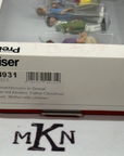 Preiser 44931 G Scale Santa Claus-Father Christmas in Chair, Mother, 2 Children