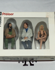 Preiser 45077 G Scale Sitting Passengers