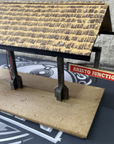 Aristo-Craft Art - 7105 G Scale Covered Waiting Platform with lighting EX/Box