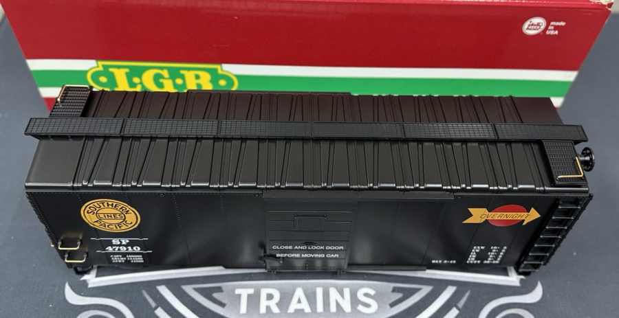 LGB G 47910 SOUTHERN PACIFIC BOXCAR G Scale EX/Box No Trucks Kadee