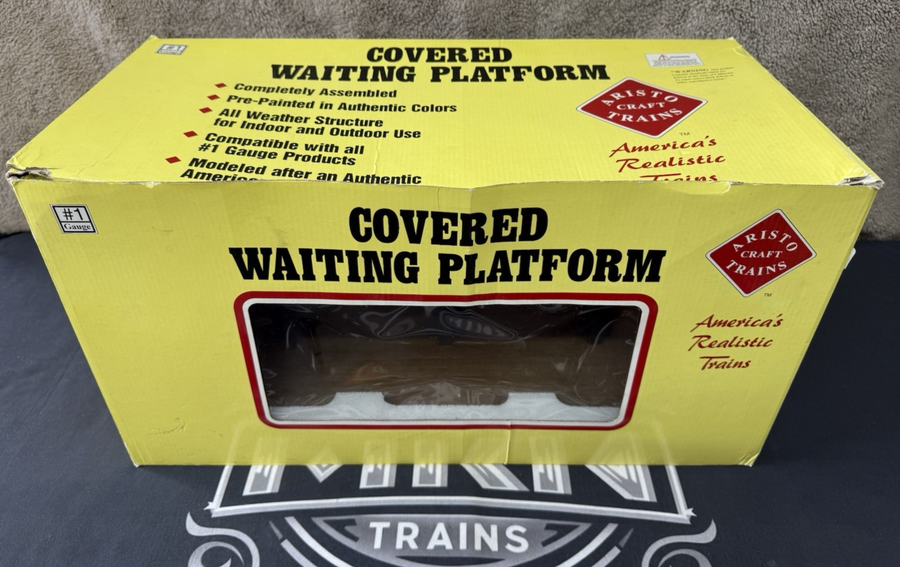 Aristo-Craft Art - 7105 G Scale Covered Waiting Platform with lighting EX/Box