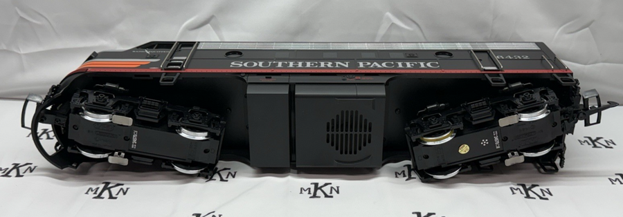 LGB 24570 SOUTHERN PACIFIC BLACK WIDOW F7 DIESEL LOCOMOTIVE TRAIN #6432 G Scale