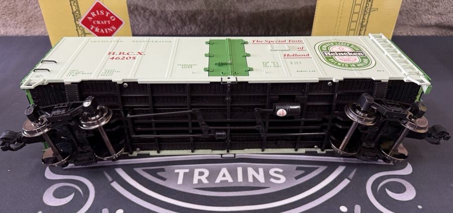 Aristo Craft ART 46205 Heineken Beer Reefer green metal wheels NEW/BOX G Scale