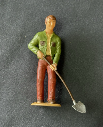 LGB Figure Worker With Shovel Lehmann Trains G Scale 1/24
