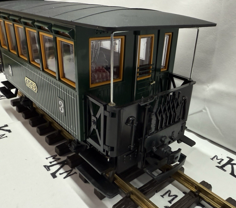 LGB 3040 G Scale LGB 3rd Class Green Coach Car #3 Metal Wheels LN/Box