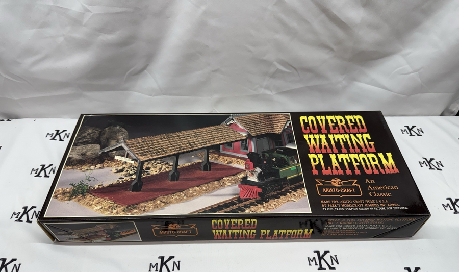 Aristo-Craft Art-7105 Covered Waiting Platform G Scale