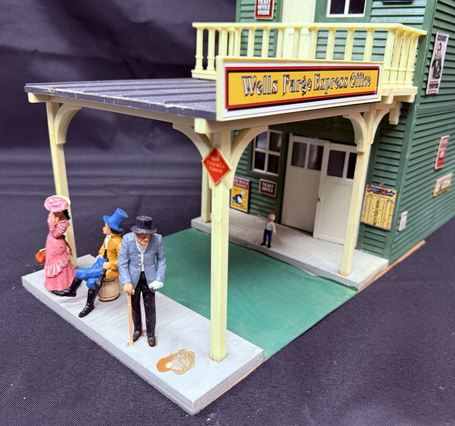 Pola LGB 1805 G Scale Old West Wells Fargo Express Office Customized Excellent