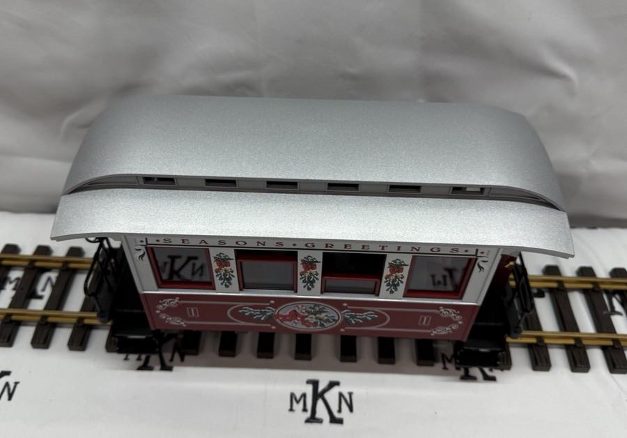 LGB 35075 Christmas Seasons Greetings Passenger Car Coach G Scale