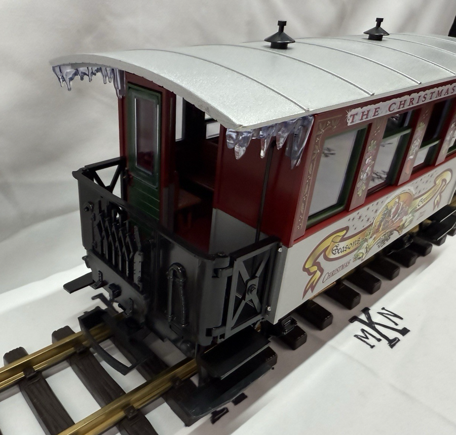 LGB 33076 Christmas Passenger Car Coach G Scale