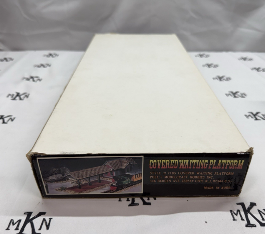 Aristo-Craft Art-7105 Covered Waiting Platform G Scale