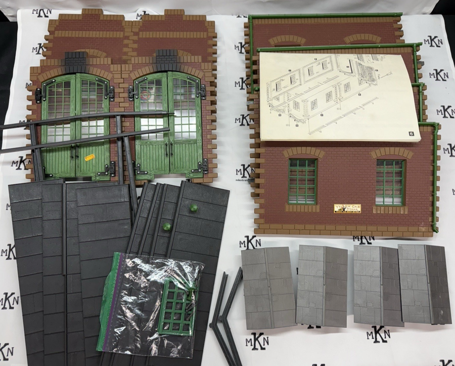 Pola LGB G Scale 911 Double Locomotive Engine Shed LN Complete