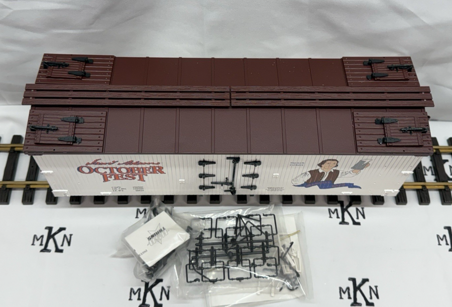 USA Trains R-16279 Sam Adams "October Fest" Beer Reefer Car G Scale