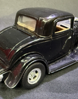 1932 Ford Coupe Metallic Black 1:24 Scale Diecast Car Showcase Motormax 73251