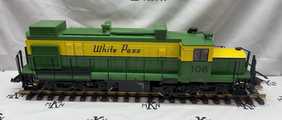 LGB 25552 White Pass green and yellow ALCO #108 DC/DCC locomotive G Scale