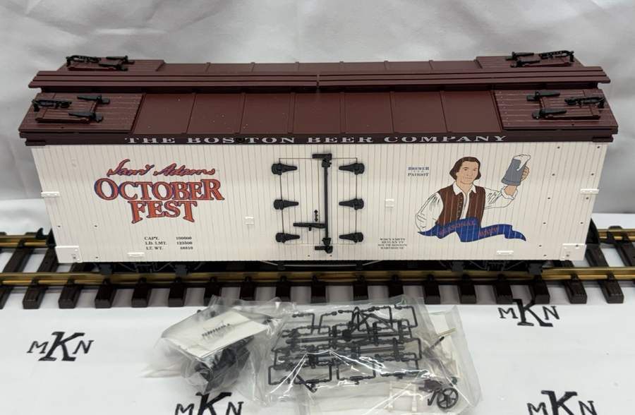 USA Trains R-16279 Sam Adams "October Fest" Beer Reefer Car G Scale