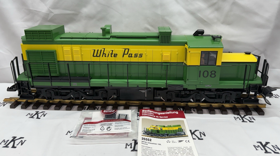 LGB 25552 White Pass green and yellow ALCO #108 DC/DCC locomotive G Scale