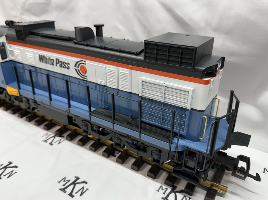 LGB 2055 LIMITED EDITION WOLFGANG WHITE PASS ALCO DIESEL LOCO 87 OF 100! NIB