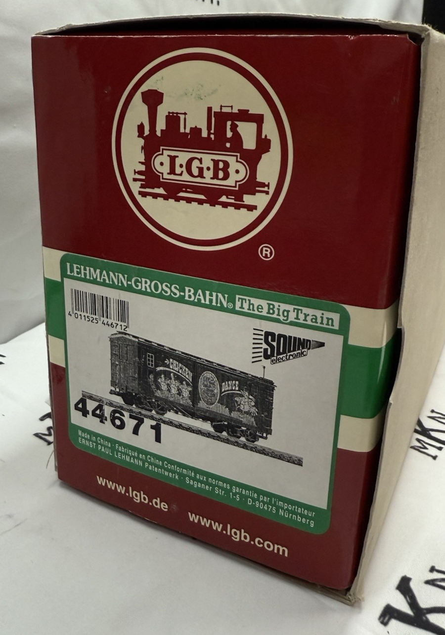 LGB 44671 Chicken Dance Boxcar with Sound Metal Wheels G Scale New Box/Sleeve