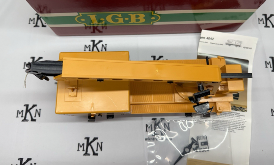 LGB 4042 G Scale Matra Yellow Construction Crane Car New with Sleeve
