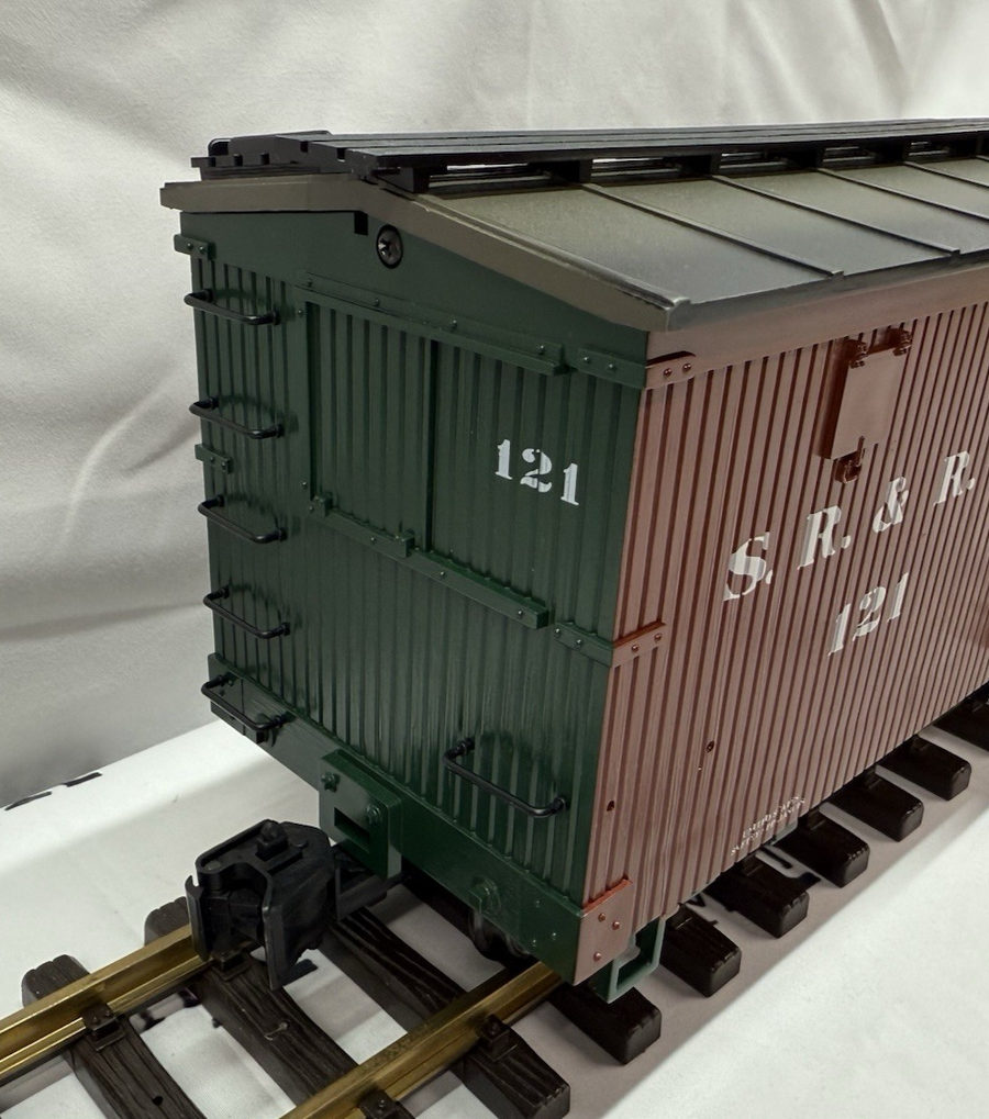 LGB 48670 Sandy River & Rangeley Lakes Boxcar metal wheels knuckles #121 G Scale