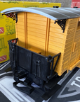 LGB 4033 G Scale Chiquita Boxcar Box Old Stock Ex Early Years yellow