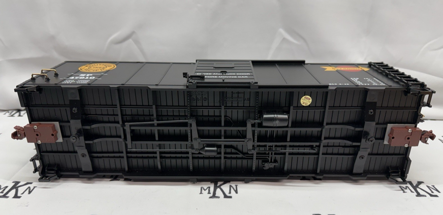 LGB G 47910 SOUTHERN PACIFIC BOXCAR G Scale LN Body No Trucks Kadee