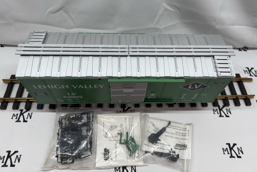 USA Trains R-19060A Lehigh Valley Steel Boxcar #62992 G Scale