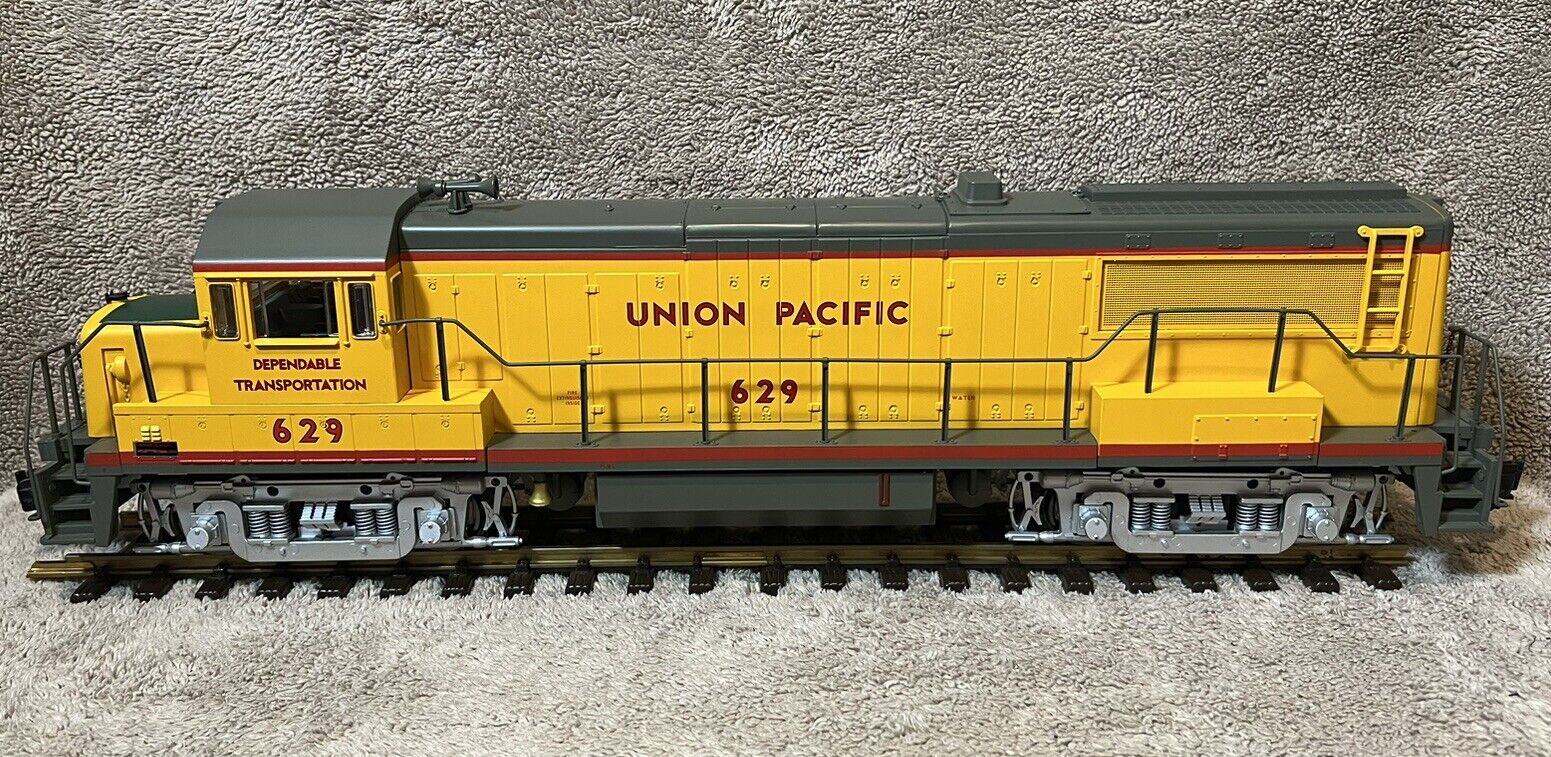 Aristo-Craft 22113 G Scale Union Pacific U25B Diesel Locomotive #629 EX/box