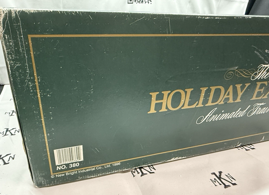The HOLIDAY EXPRESS Animated Christmas Train Set #380 VINTAGE 1996 Santa