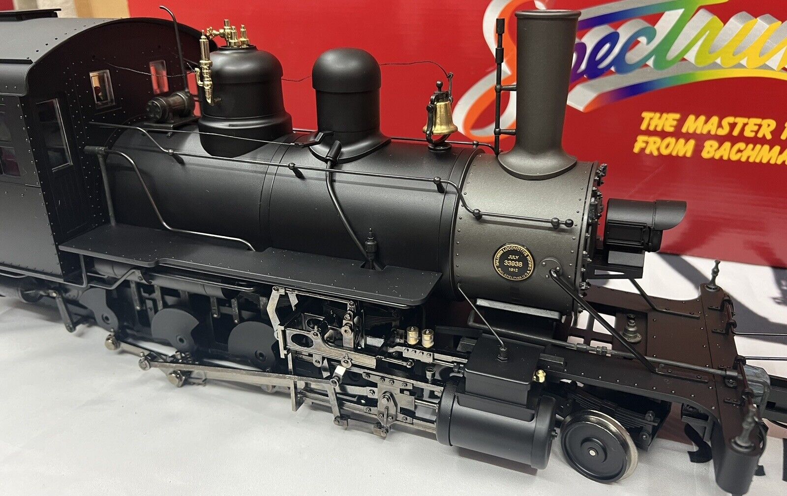 Bachmann 81296 White Pass & Yukon 2-8-0 Undecorated Steam Engine LN Spectrum G