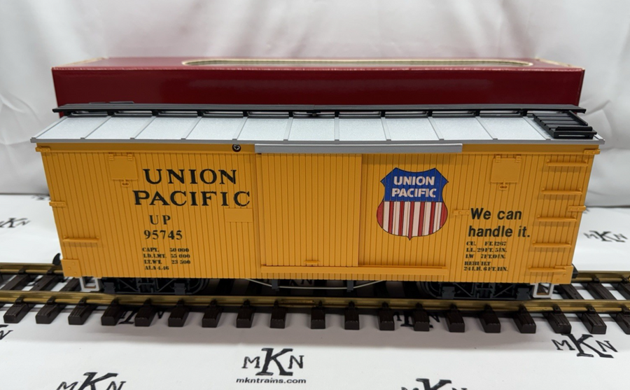 LGB 4067-A01 Union Pacific Boxcar G Scale New/Box/Sleeve