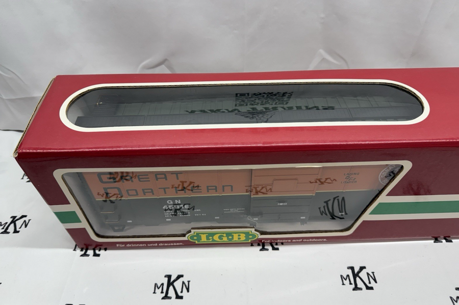 LGB 45916 Great Northern Box Car Kadee Couplers G Scale Old Stock No Trucks