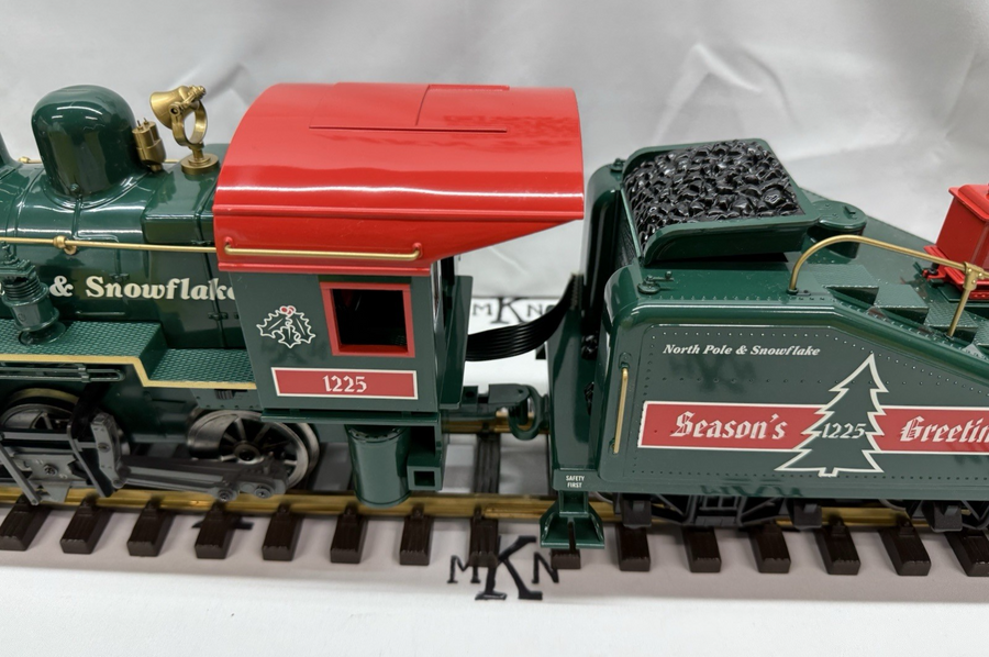 Aristo Craft Art 21235C North Pole Steam Locomotive and Tender Christmas G Scale