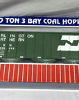 USA Trains R14018 G Burlington Northern 70-Ton 3-Bay Coal Hopper w/Coal #526414