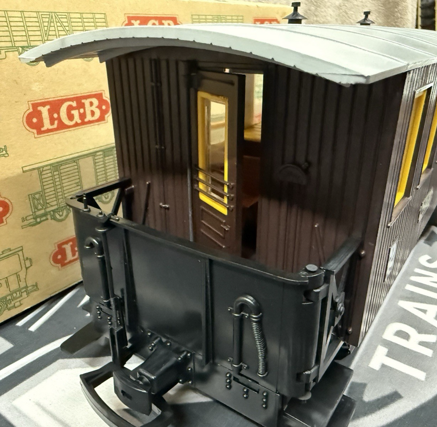 LGB  4065 #2 Brown Passenger Coach Car G Scale EX/Box
