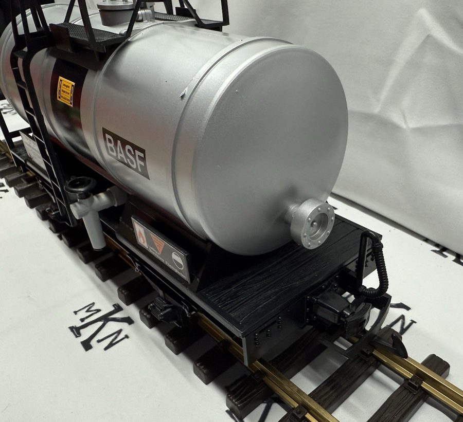 LGB 4040C G Scale BASF Single Dome Tank Car LN/Box