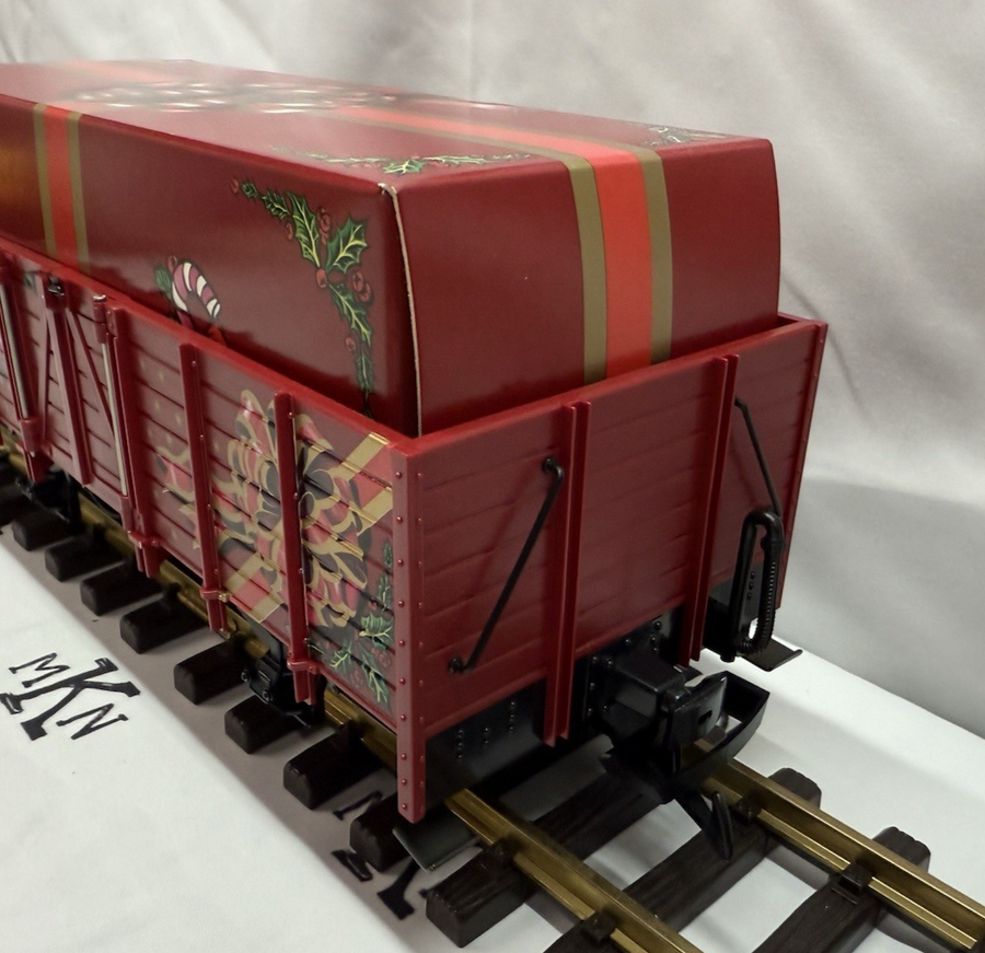LGB 40217 Christmas Gondola Train Package Car G Scale