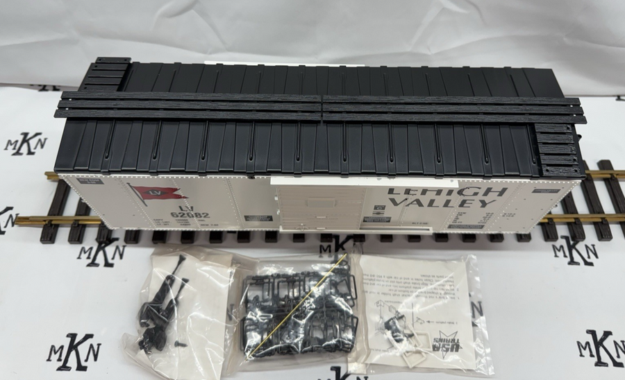 USA Trains R19060D Lehigh Valley Simulated Steel Box Car #62082 G Scale