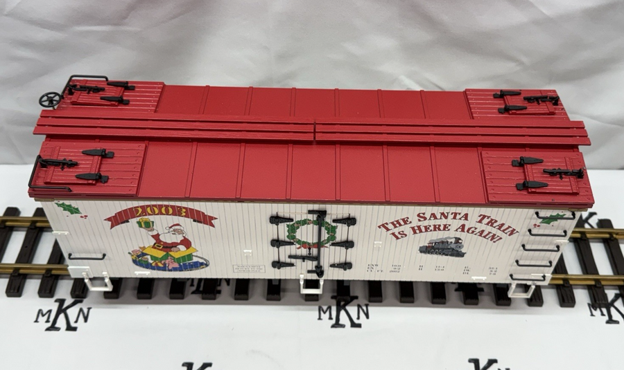 USA Trains R13021 Christmas 2003 Refrigerator Car G Scale