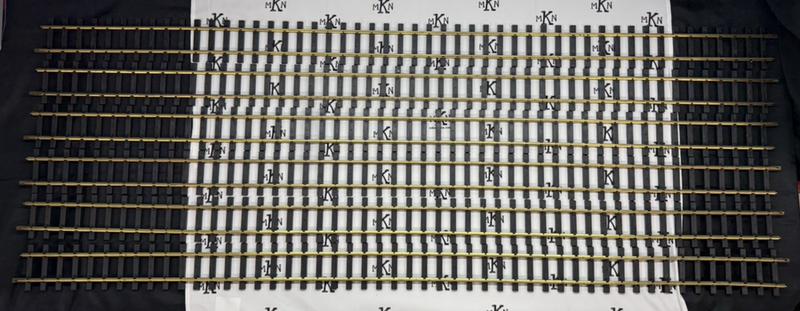 USA TRAINS R81065 BRASS 60 INCH STRAIGHT TRACK 6 total 5-foot Sections G Scale