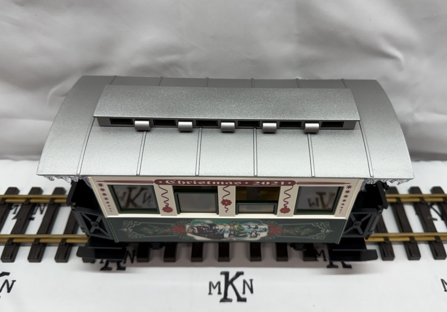 LGB 36021 Christmas 2021 Car Passenger Coach Brand New G Scale
