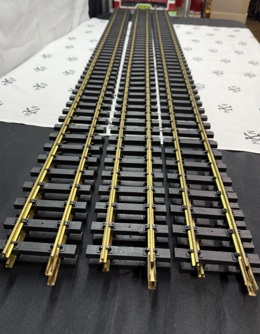 USA TRAINS R81065 BRASS 60 INCH STRAIGHT TRACK 6 total 5-foot Sections G Scale