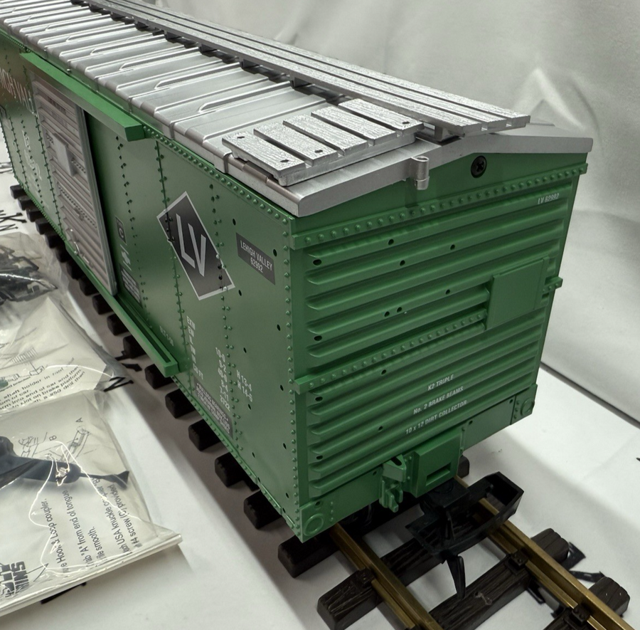 USA Trains R-19060A Lehigh Valley Steel Boxcar #62992 G Scale