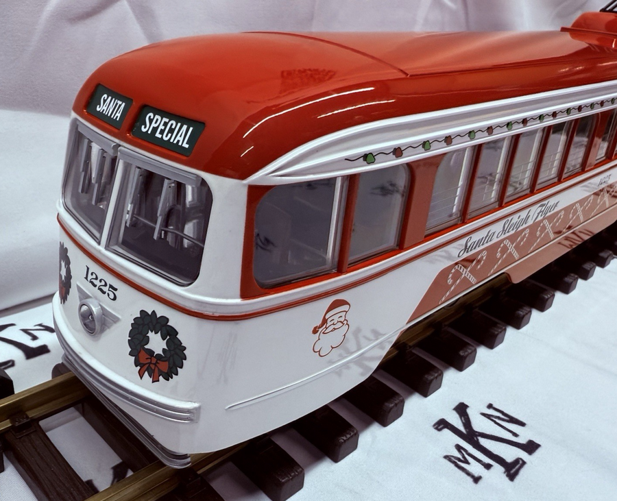 ARISTO CRAFT ART 23352x PCC TROLLEY "Season's Greetings" Santa Sleigh Flyer MINT