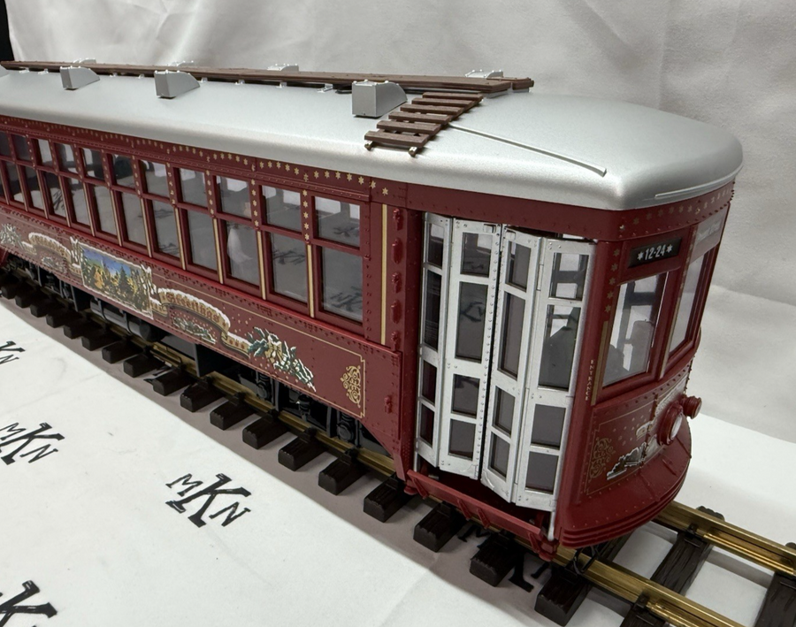 LGB 22382 CHRISTMAS TROLLEY Streetcar WITH SOUND LN G Scale