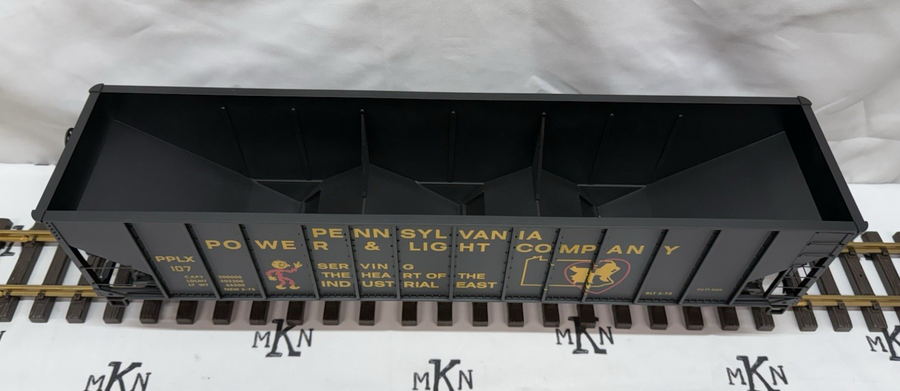 Aristo Craft 41497S-C Pennsylvania Power Light Co. 3 Bay 100 Ton Hopper G Scale